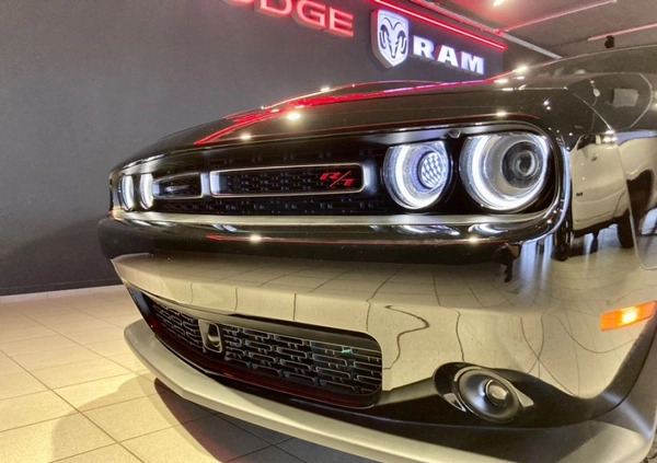 Dodge Challenger cena 309900 przebieg: 15, rok produkcji 2022 z Lubsko małe 704